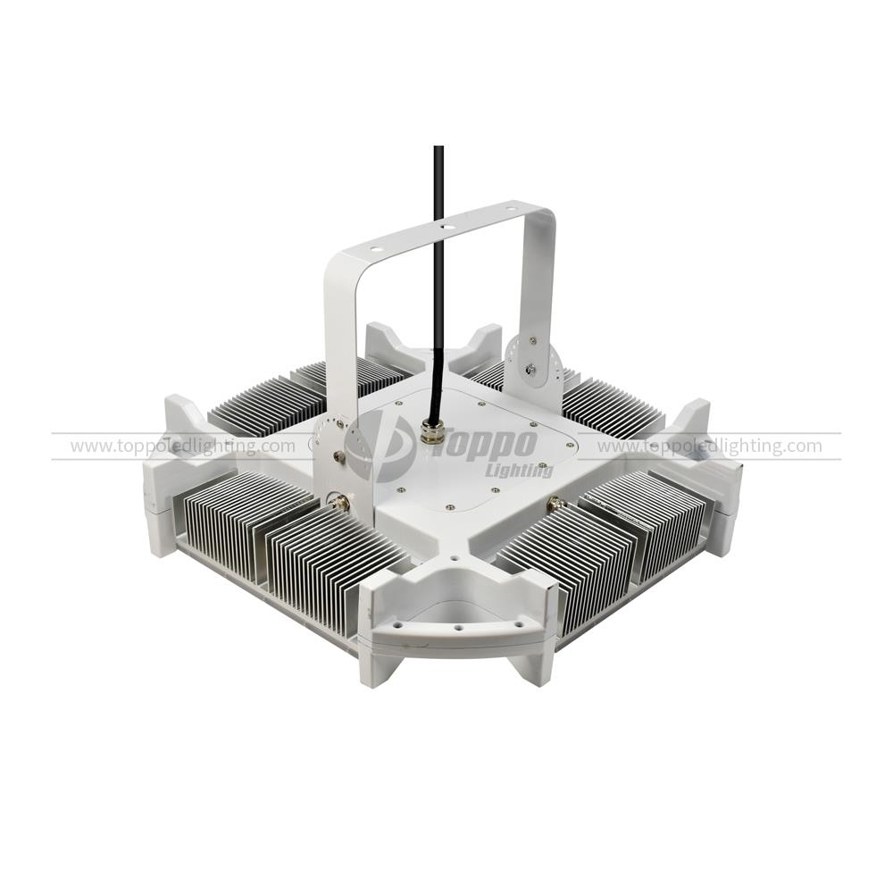 AC 100-277V DLC loetletud Hiina 450W Fins High lahe tehases AC 100-277V DLC listed China 450W Fins High bay factory